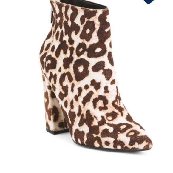 Charles David Snow Leopard Printed Haircalf Boots - Picture 8 of 10